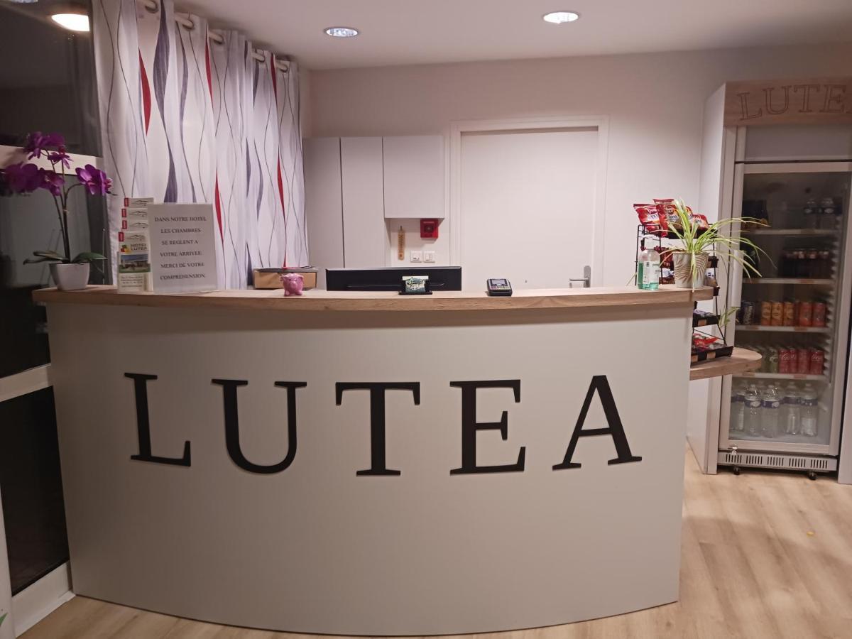 The Originals Access, Hotel Le Lutea Riom-es-Montagnes ภายนอก รูปภาพ